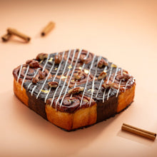 Load image into Gallery viewer, Chessboard Cinnamon Roll
