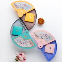 Load image into Gallery viewer, Single Piece Cantonese Mooncake Gift Box (1 piece)
