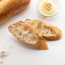 Load image into Gallery viewer, Demi Baguette
